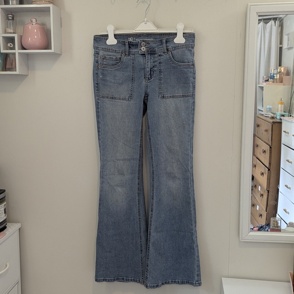 No Boundaries Light Blue Flare Jeans - Picture 1 of 4